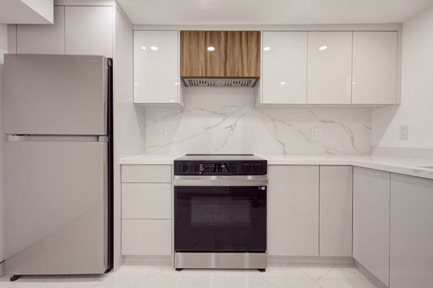 For Lease - 95 South Bend Road Unit# Lower Unit, Hamilton, Ontario - Photo 1