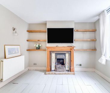 1 bedroom semi-detached house to rent - Photo 1