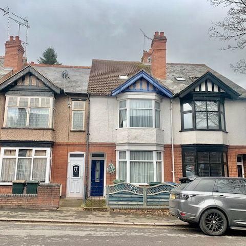 1 bedroom in a house share to rent - Photo 1