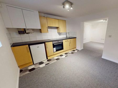 Studio flat to rent on - Photo 3