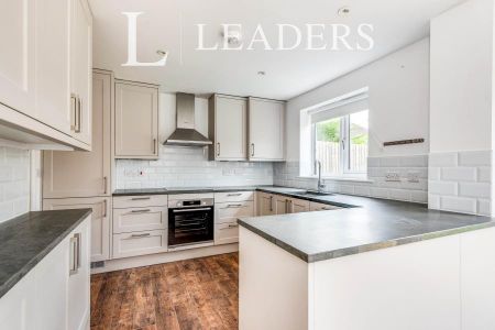 5 bedroom house to rent Nursery End, Stanford in the Vale, Faringdon, Oxfordshire, SN7 - Photo 5