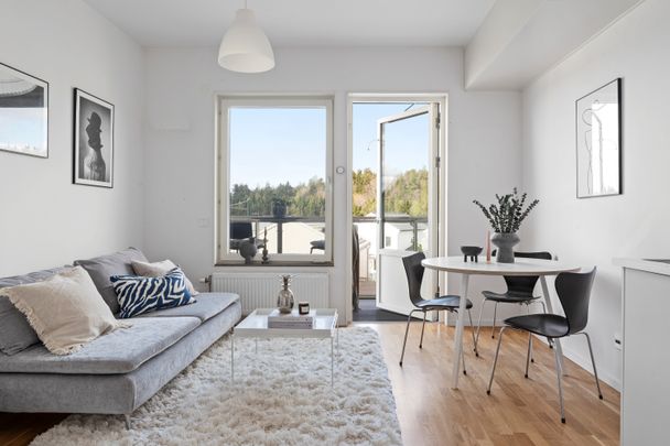 Hägerneholmsvägen, Täby - Photo 1