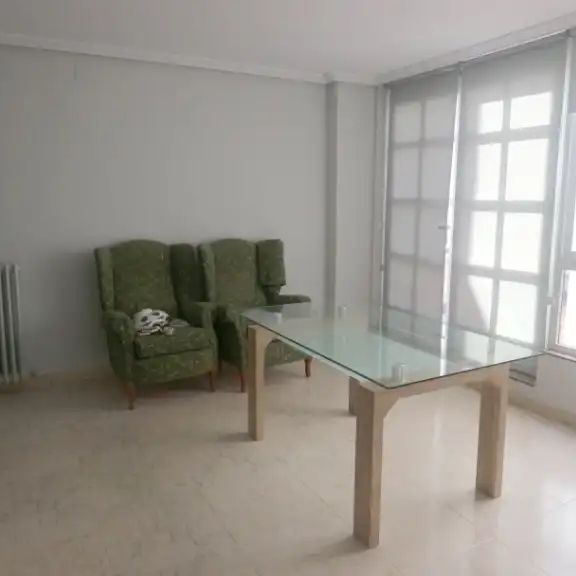 Piso de alquiler en Calle la Merced, 16, Centro Ciudad - Foto 1