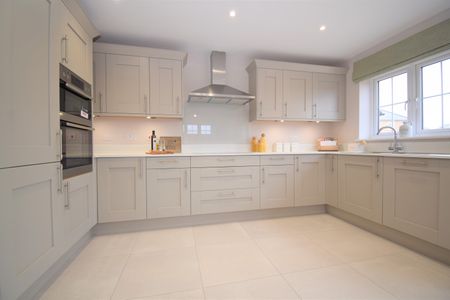 Morina Road, Elmstead, Colchester, CO7 7GG - Photo 4
