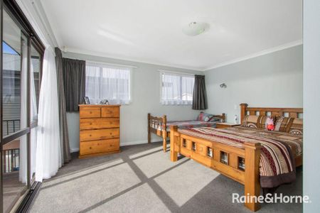 38 Carisbrooke Street, Katikati - Photo 3