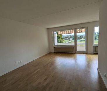 3.5 Zimmer, 73 m², 2. Stock - Photo 3