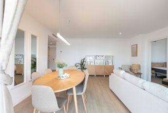 Carrer de Pi i Margall, Badalona, Catalonia 08912