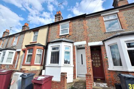 5 bedroom terraced house to rent - Photo 3