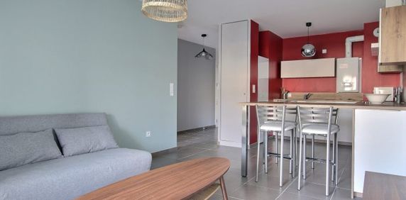 TREMONTEIX - T2 meublé - Terrasse - Parking - Photo 2