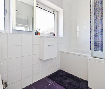 Brenchley Road - Photo 4