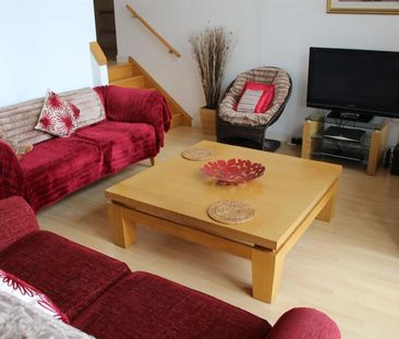 Imperial Point, Salford Quays, M50 - Photo 2