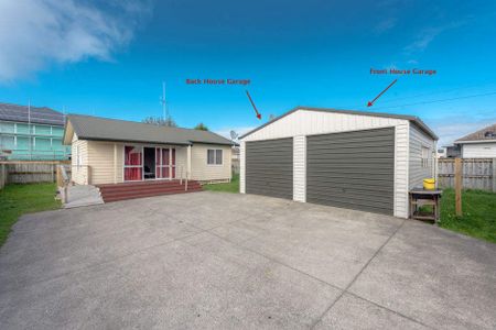 Tidy 2 bedroom home - Photo 4