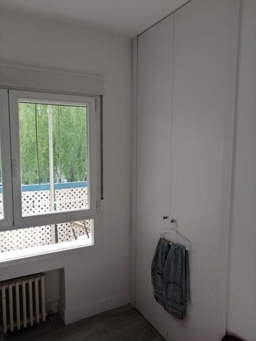 2 e, Madrid, Community of Madrid 28016 - Photo 4