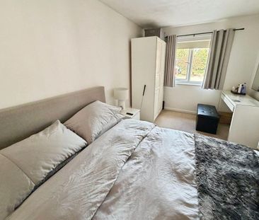 3 bedroom terraced house to rent - Photo 3