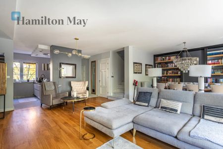 Luksusowo wykończony dom położony na malowniczym osiedlu Wille Laguna - Photo 3