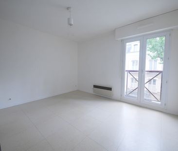 Location Appartement 1 pièce 21m² - Photo 4