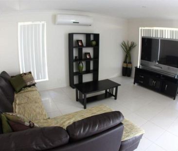 4 Jimmy Road, Coomera, Qld 4209 - Photo 3