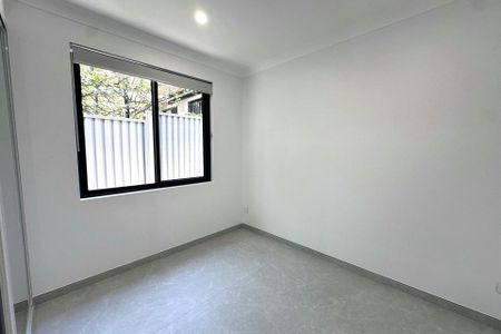 BRAND-NEW TWO BEDROOM GRANNY FLAT - Photo 2