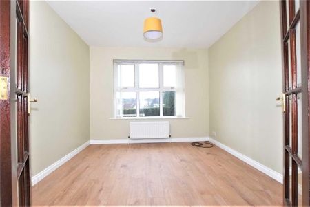 7 Mount Royal, Lisburn, BT27 5BF - Photo 5