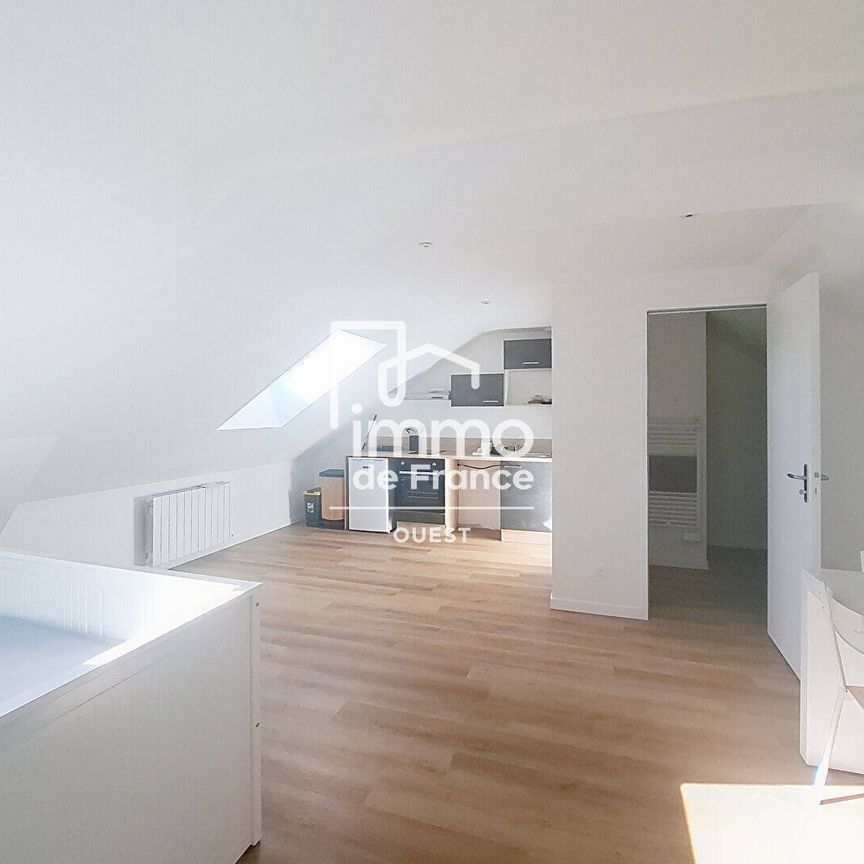 Location appartement 1 pièce 37 m² à Évron (53600) - Photo 1