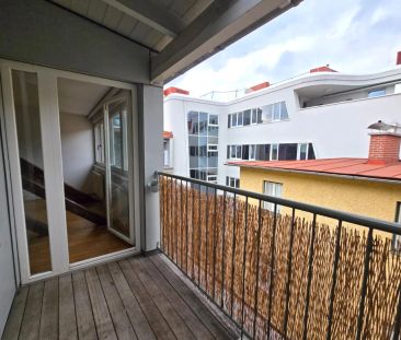 Zentrale Dachgeschoß-Wohnung: 2 Zimmer + Galerie - Burggasse 17 - T... - Foto 2