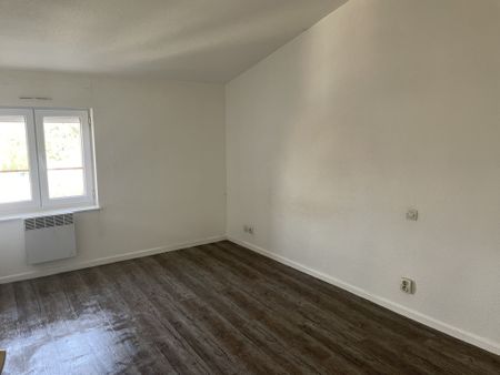 Location Appartement 2 pièces 41m² GONTAUD DE NOGARET 47400 - Photo 2