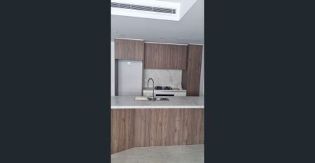 BRAND NEW 1 BEDROOM APARTMENT!!! - Photo 3