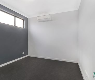 Modern 2-Bed Apartment in Prime Location – Under 4km from the CBD - Photo 5