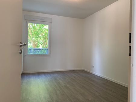 Location Appartement 3 pièces 60m² - Photo 4