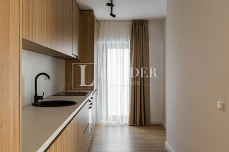 Elegant 9Room Residence in a Newly Built Premium Building - Photo 4