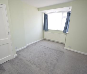 2 bedroom semi-detached house to rent - Photo 4