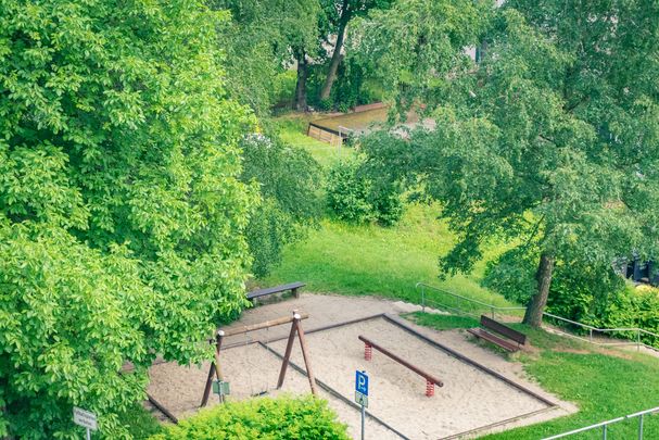 3-Raum-Wohnung mit Balkon am Theodor-Körner-Platz - Foto 1