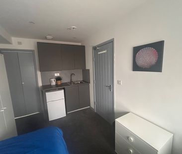 Room in a Shared House, St. Margaret Road, CV1 - Photo 2
