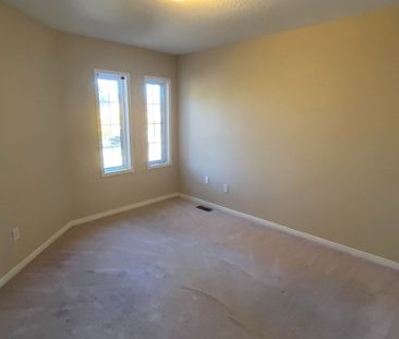 For Lease - 3938 Nightshade Lane, Mississauga, Ontario - Photo 4