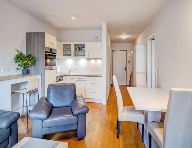 Modern 2-room apartment with loggia for rent - Foto 1