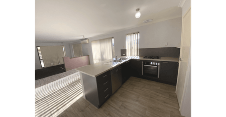 Low Maintenance Family Home! - Photo 5