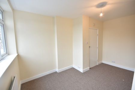 2 Bed - Shield Street, Newcastle Upon Tyne - Photo 2