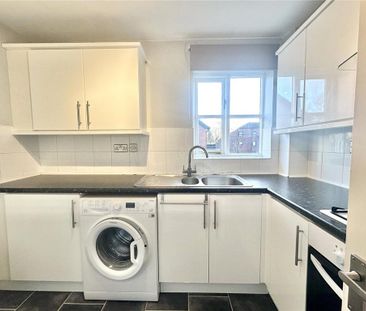 2 bedroom maisonette to rent - Photo 4