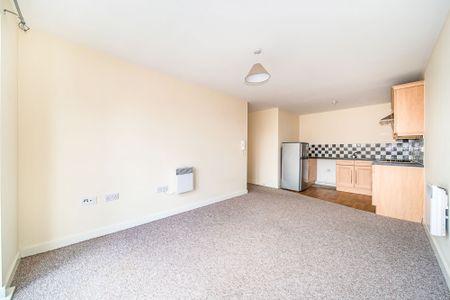 2 bedroom apartment to rent Planewood Gardens, Lowton, Warrington, WA3 - Photo 2