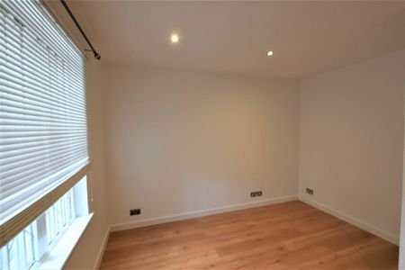 Calder House, Leeds City Centre, LS10 1JJ - Photo 5