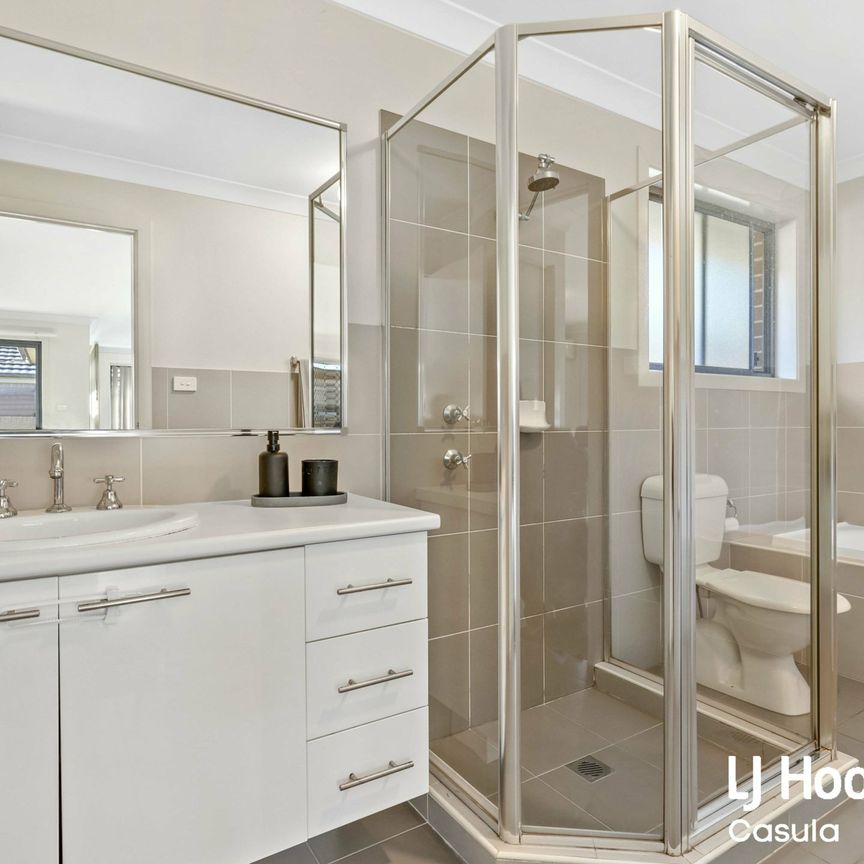 Ideal family home with quality inclusions - Photo 1
