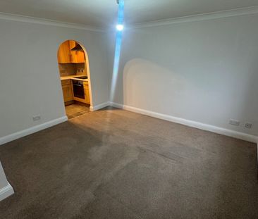 Gallows Lane, High Wycombe - Photo 1