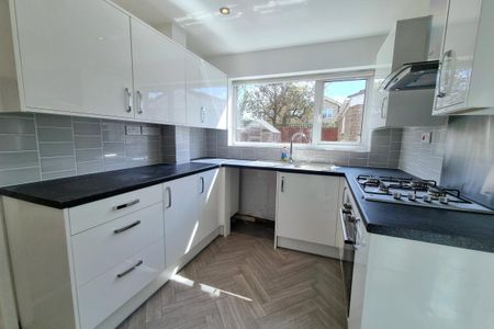 Howard Close - Photo 5