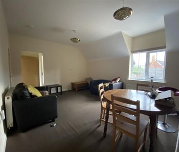 3 bedroom maisonette to rent - Photo 1