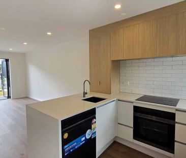 Hobsonville, 2 Bedrooms, $680 - Photo 5