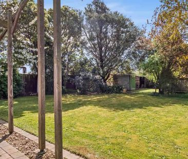 Conveniently Located - schools at your doorstep - Photo 2