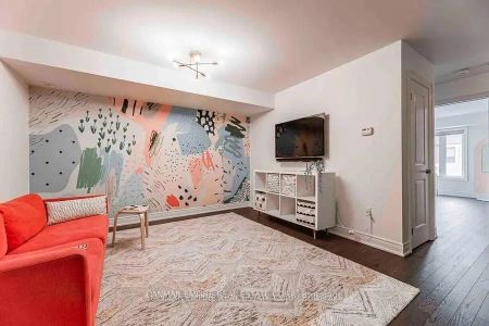 48 Hiawatha Court - Photo 3