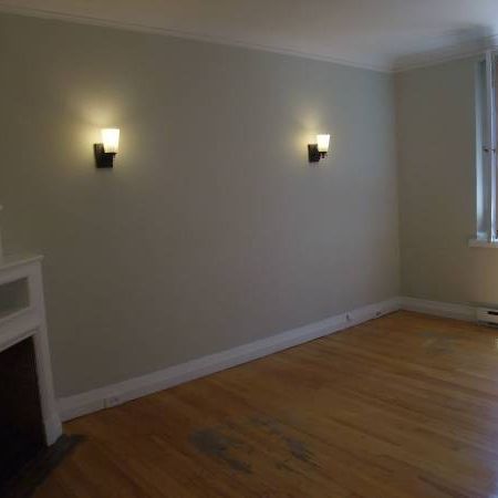 Beautiful, top floor, 3 1/2 apt, recently renovated, Snowdon metro - Photo 3