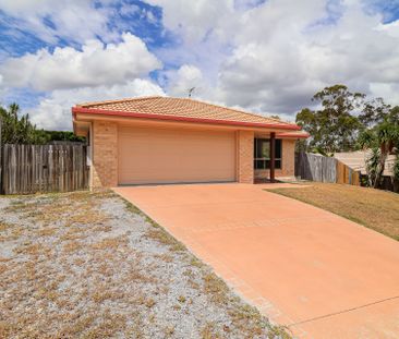 LARGE FAMILY HOME - FULLY AIR-CONDITIONED - Photo 4