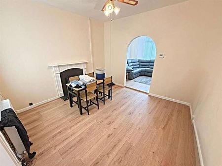 Taff Terrace, Abercynon, Mountain Ash, CF45 - Photo 3